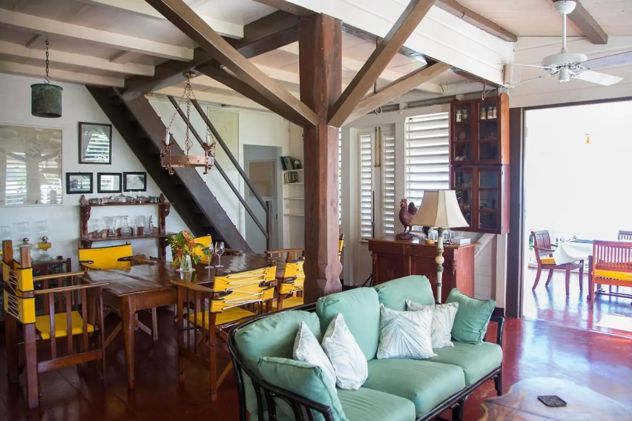 Llantrissant Beachcliff Villa Negril