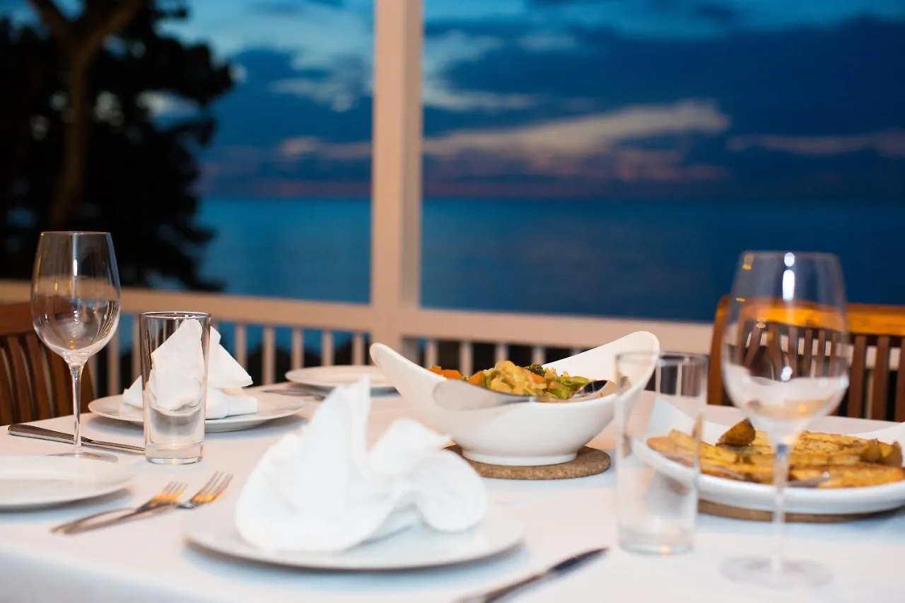 Llantrissant Beachcliff Villa Negril Jamaica